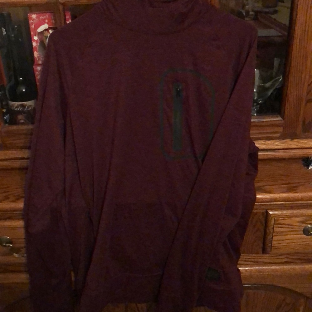 American Eagle men’s hoodie